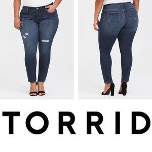 Torrid Premium Dark Wash Skinny Jeans Size 18 Plus